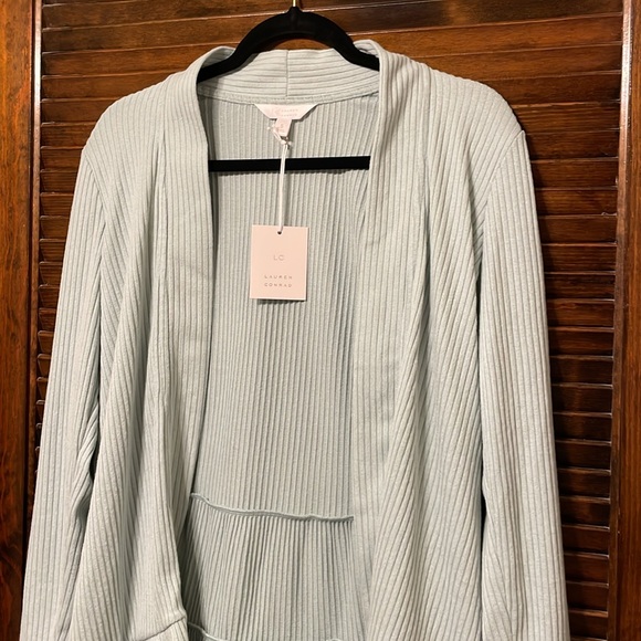 NWT Lauren Conrad Green Heather Open Front Tiered Cardigan - Picture 3 of 6